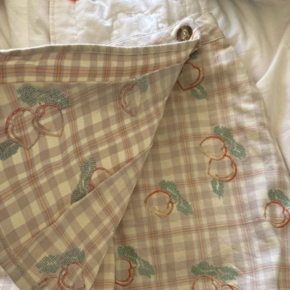 UO Plaid Peach Embroidered Skirt - Picture 3 of 3